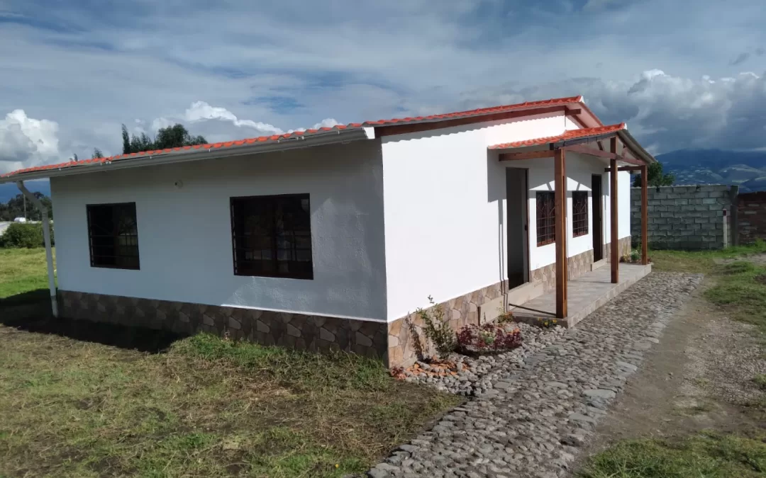 Casa en venta en la Urbanización San Nicolás de Tabacundo