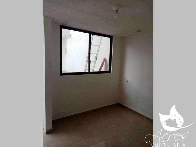 En Alquiler Habitación en Cayambe-Av. Natalia Jarrín y Argentina